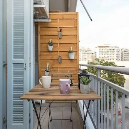 Modern White Tower Soluň